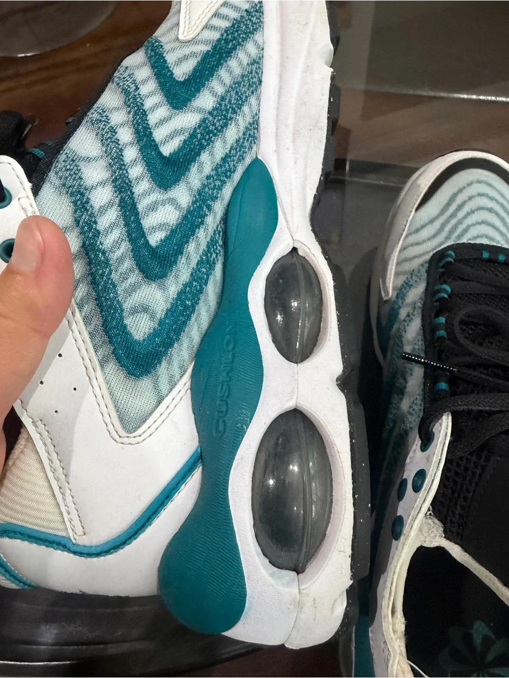 Nike lightweight sneaker